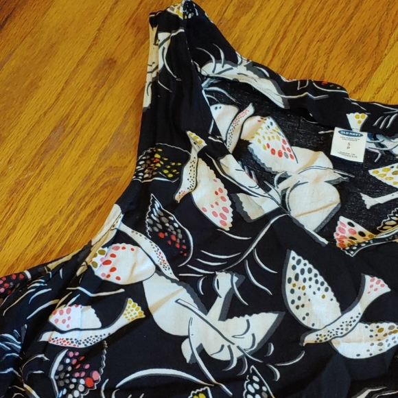 V neck bird print tank - Picture 3 of 3